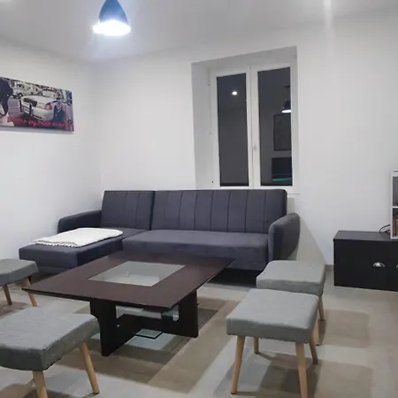 Spacieux Et Serein Avec Patio, Barbecue Et Wifi *