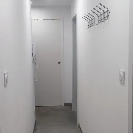 Spacieux Et Serein Avec Patio, Barbecue Et Wifi *