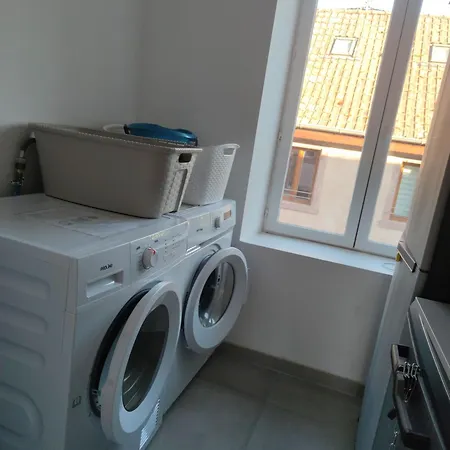 Spacieux Et Serein Avec Patio, Barbecue Et Wifi