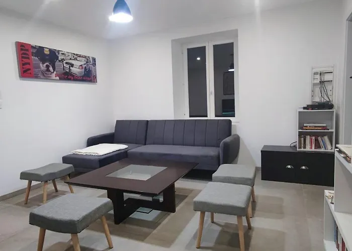 Spacieux Et Serein Avec Patio, Barbecue Et Wifi *