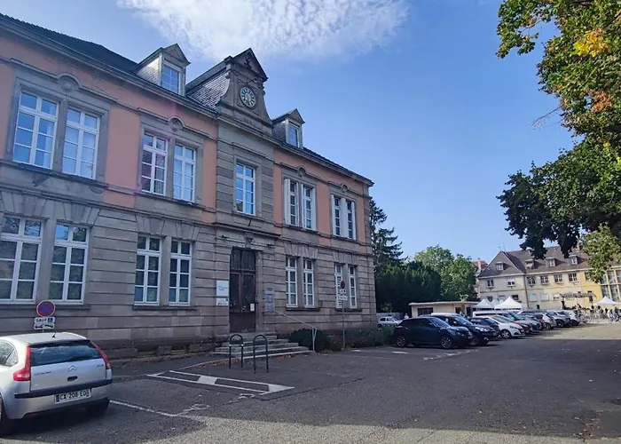 Spacieux Et Serein Avec Patio, Barbecue Et Wifi Apartment *