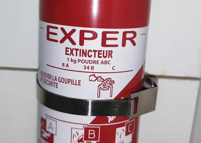 Spacieux Et Serein Avec Patio, Barbecue Et Wifi Apartment